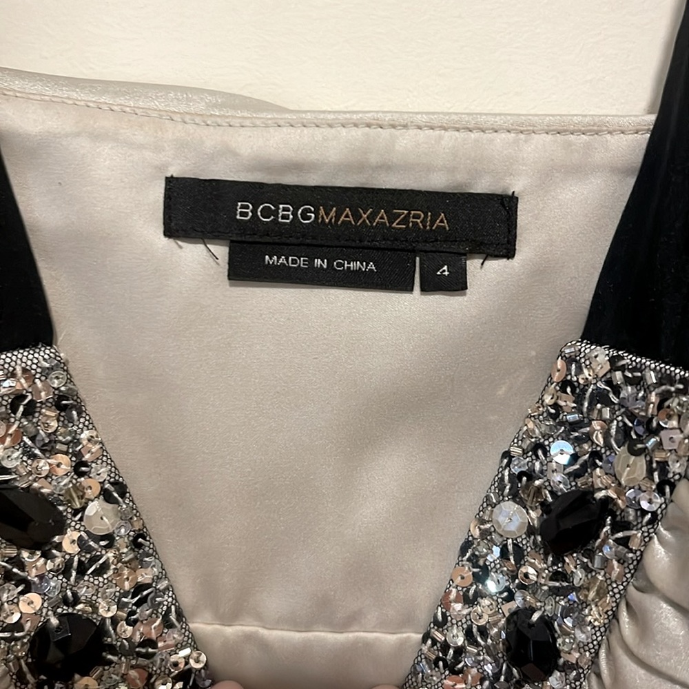 BCBGMaxAzria Semi-Formal Dress - Picture 3 of 3